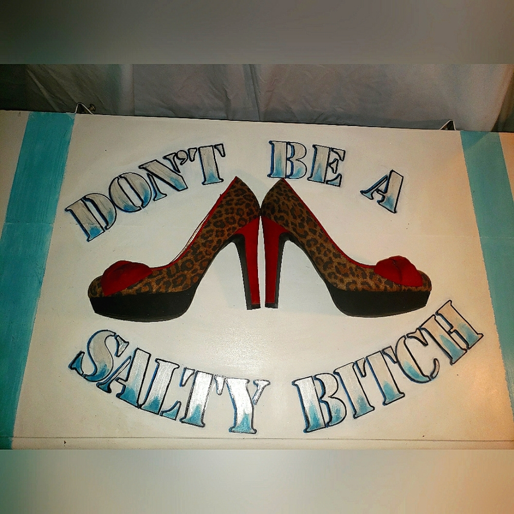 Guess pinup shoes